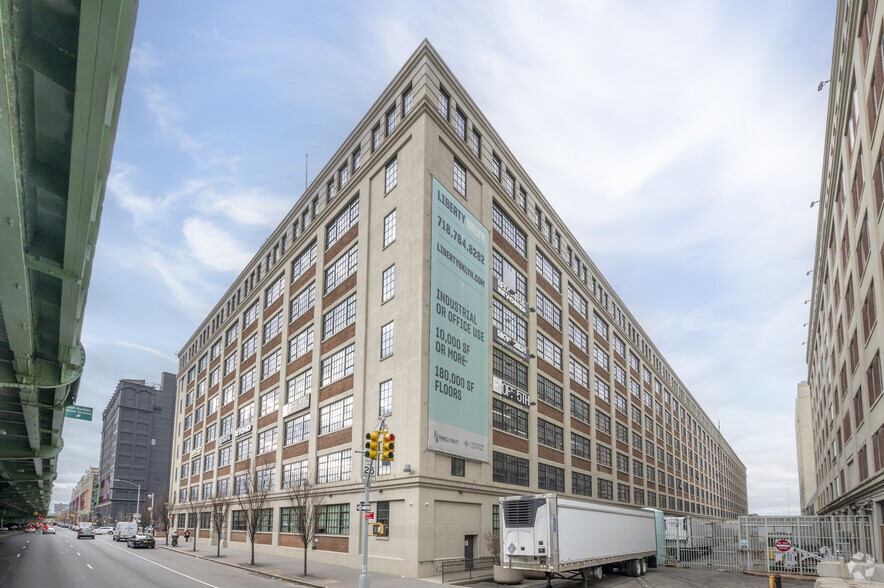 850 3rd Ave, Brooklyn, NY for rent - Building Photo - Image 1 of 8