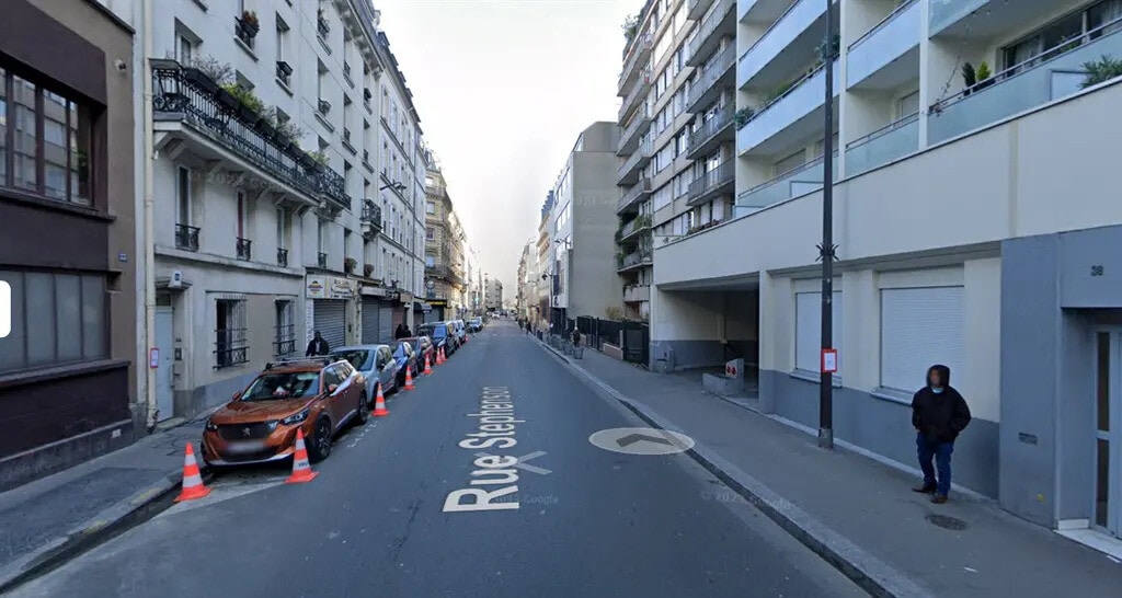 Location Commerce 610 m² - Photo 1