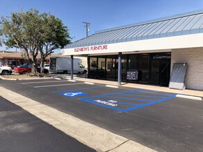 900-980 S A St, Oxnard, CA for rent Building Photo- Image 2 of 5