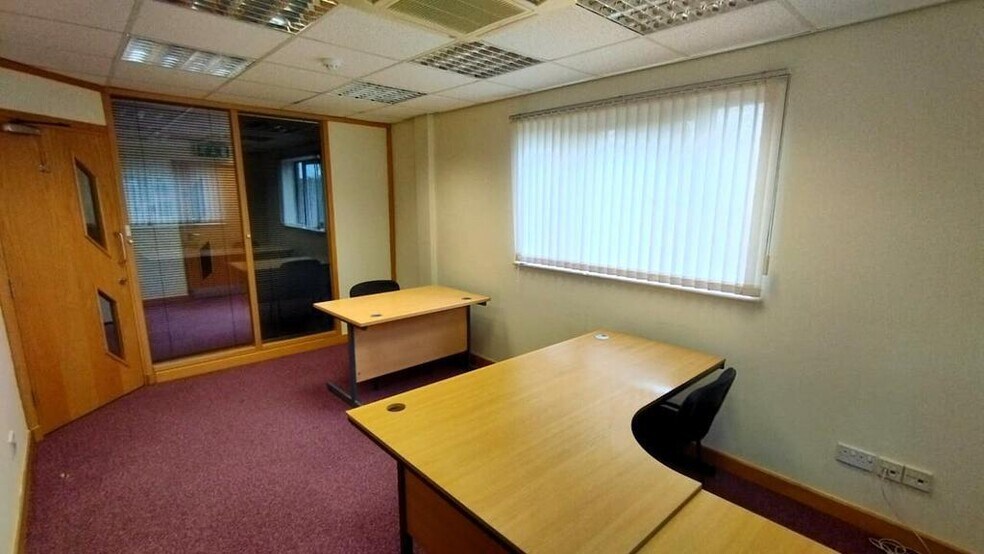 Oxon Business Park, Shrewsbury to rent - Building Photo - Image 3 of 11