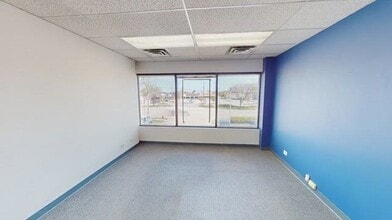 805-815 E Rand Rd, Arlington Heights, IL to rent - Commercial Listing Video 