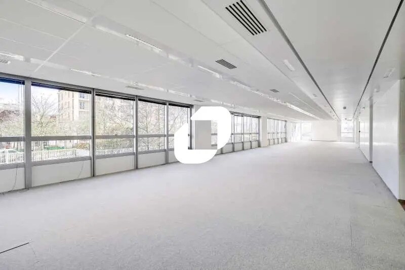 1 Rue De L'Union, Rueil-Malmaison to rent Building Photo- Image 1 of 15