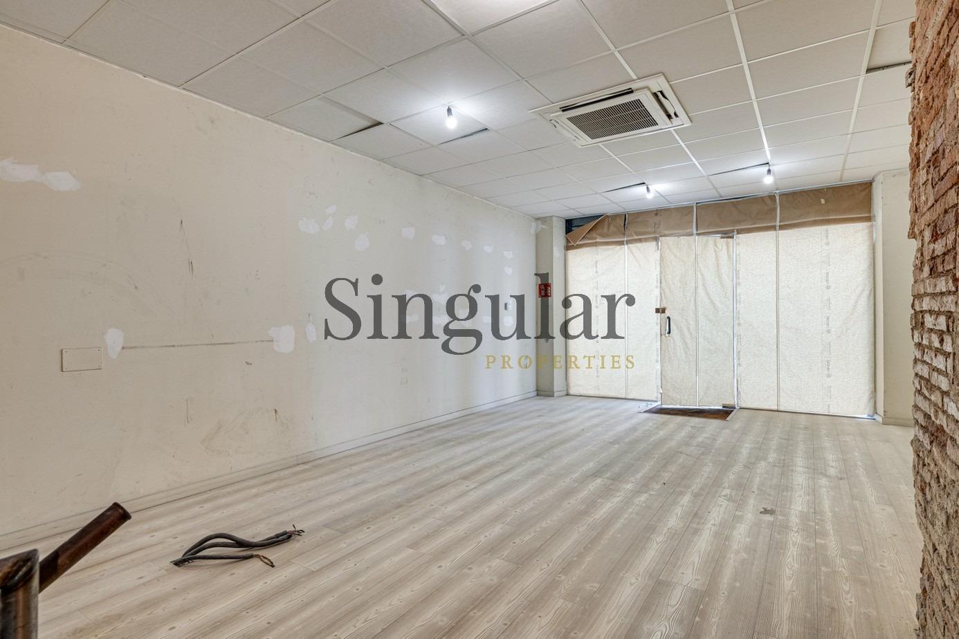 Retail in Barcelona, Barcelona to rent Interior Photo- Image 1 of 6