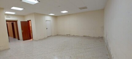 Retail in Barcelona, Barcelona to rent Interior Photo- Image 2 of 13