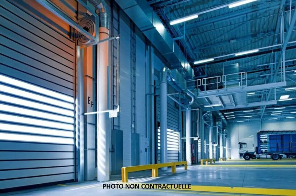 Office in Blanquefort to rent Interior Photo- Image 1 of 4