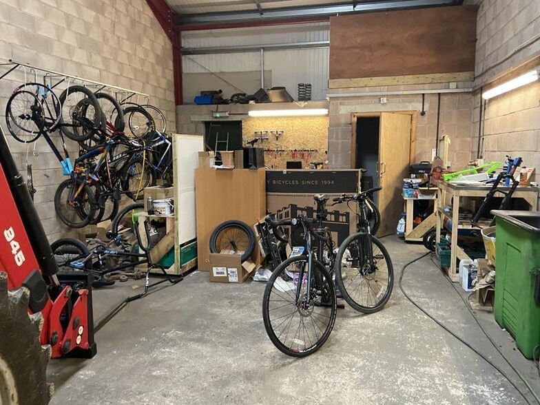 Lindale Rd, Grange Over Sands to rent - Building Photo - Image 2 of 6