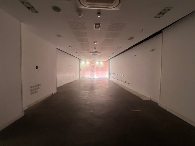 21-22 Broad St, Reading to rent - Building Photo - Image 2 of 12