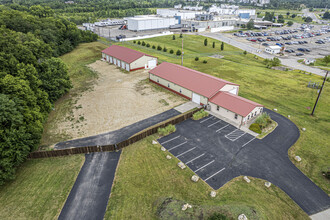 2132 Lacy Dr, Junction City, KS for sale Building Photo- Image 1 of 1