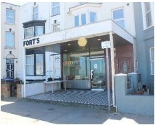 8 Cliff Ter, Margate for sale - Primary Photo - Image 1 of 1