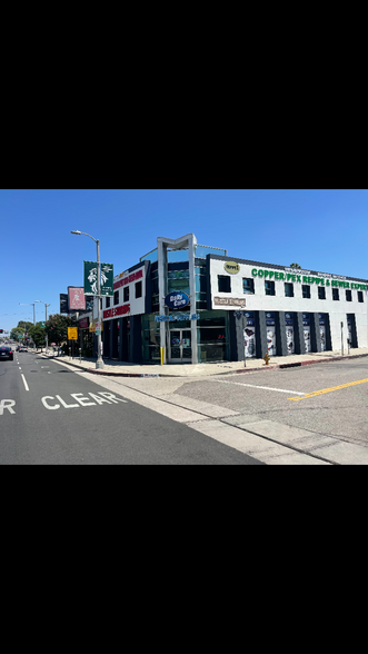 19326-19330 Ventura Blvd, Tarzana, CA for sale - Building Photo - Image 1 of 1