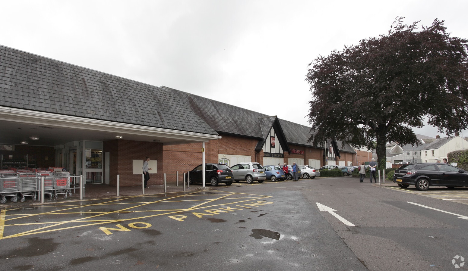 Merlins Walk, Carmarthen SA31 3BN