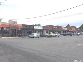 More details for 182-194 Merritts Rd, Farmingdale, NY - Retail for Rent