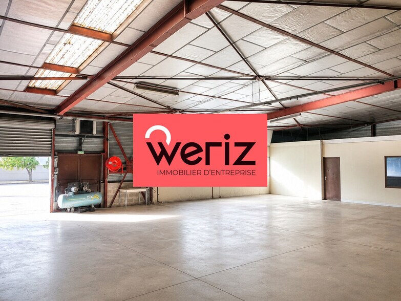 Light Industrial in Aubagne to rent - Interior Photo - Image 2 of 4