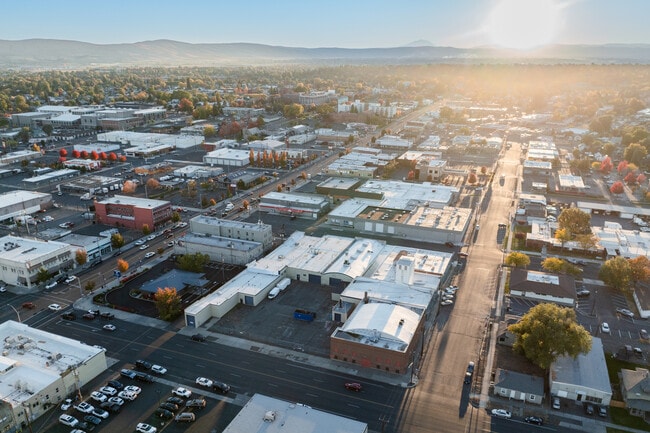 More details for Flexible Warehouse with Extensive CapEx – for Auction, Yakima, WA
