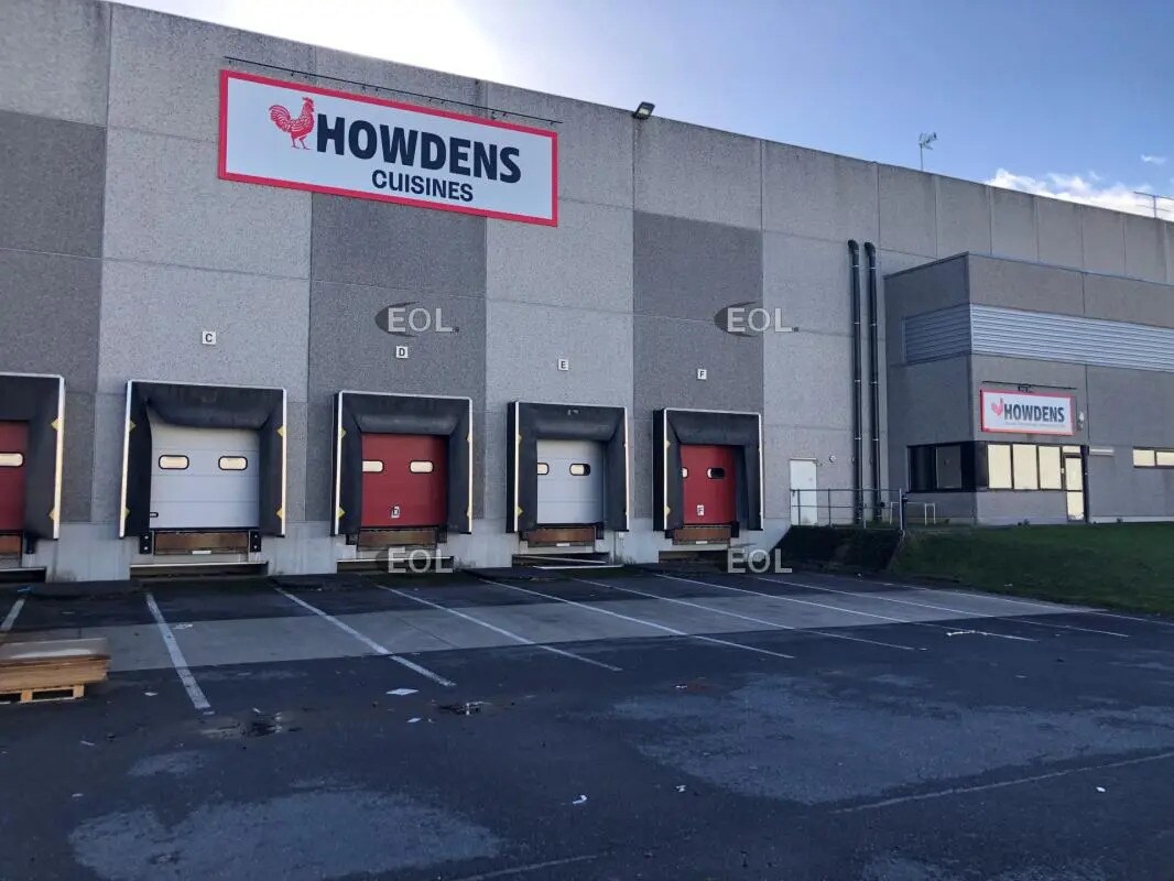 Industrial in Marly-la-Ville to rent Building Photo- Image 1 of 10