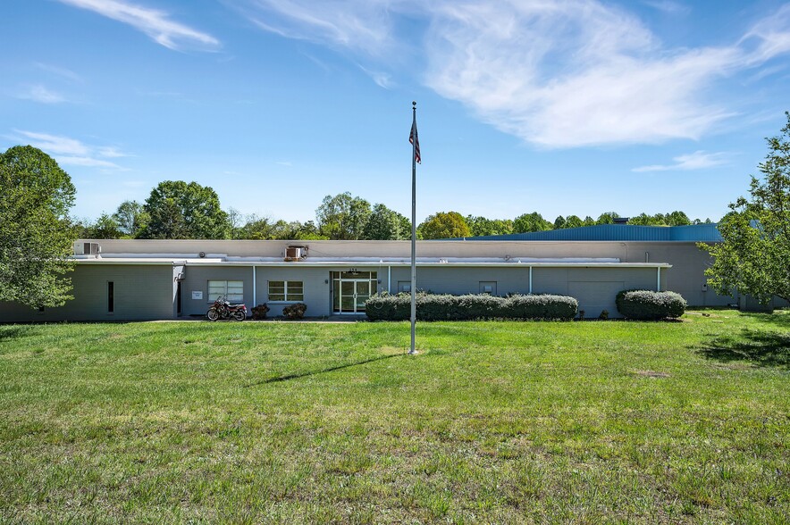 254 Tot Dellinger Rd, Cherryville, NC for sale - Building Photo - Image 1 of 1