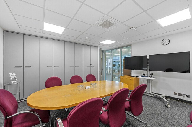 More details for 72-73 Warren St, London - Office to Rent