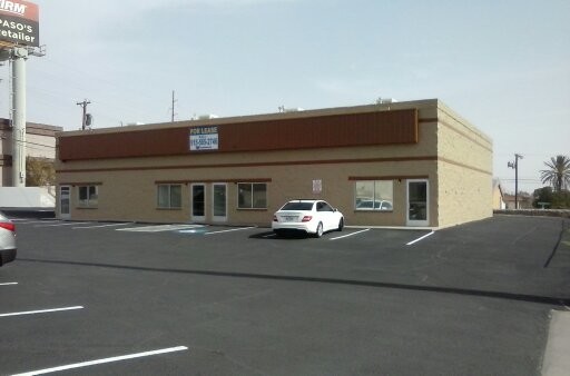 5848 Gateway Blvd E, El Paso, TX for rent - Building Photo - Image 1 of 20