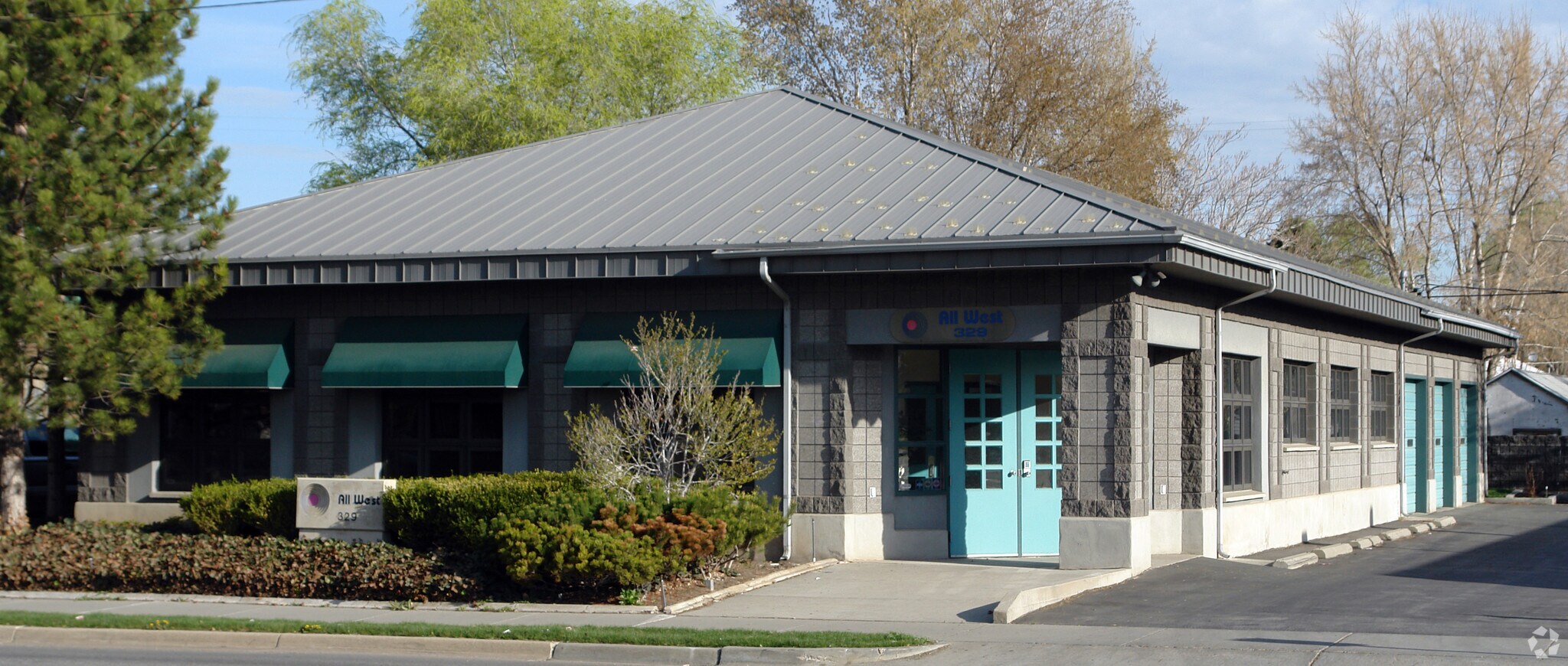 329 E 2100 S, Salt Lake City, UT for sale Building Photo- Image 1 of 1