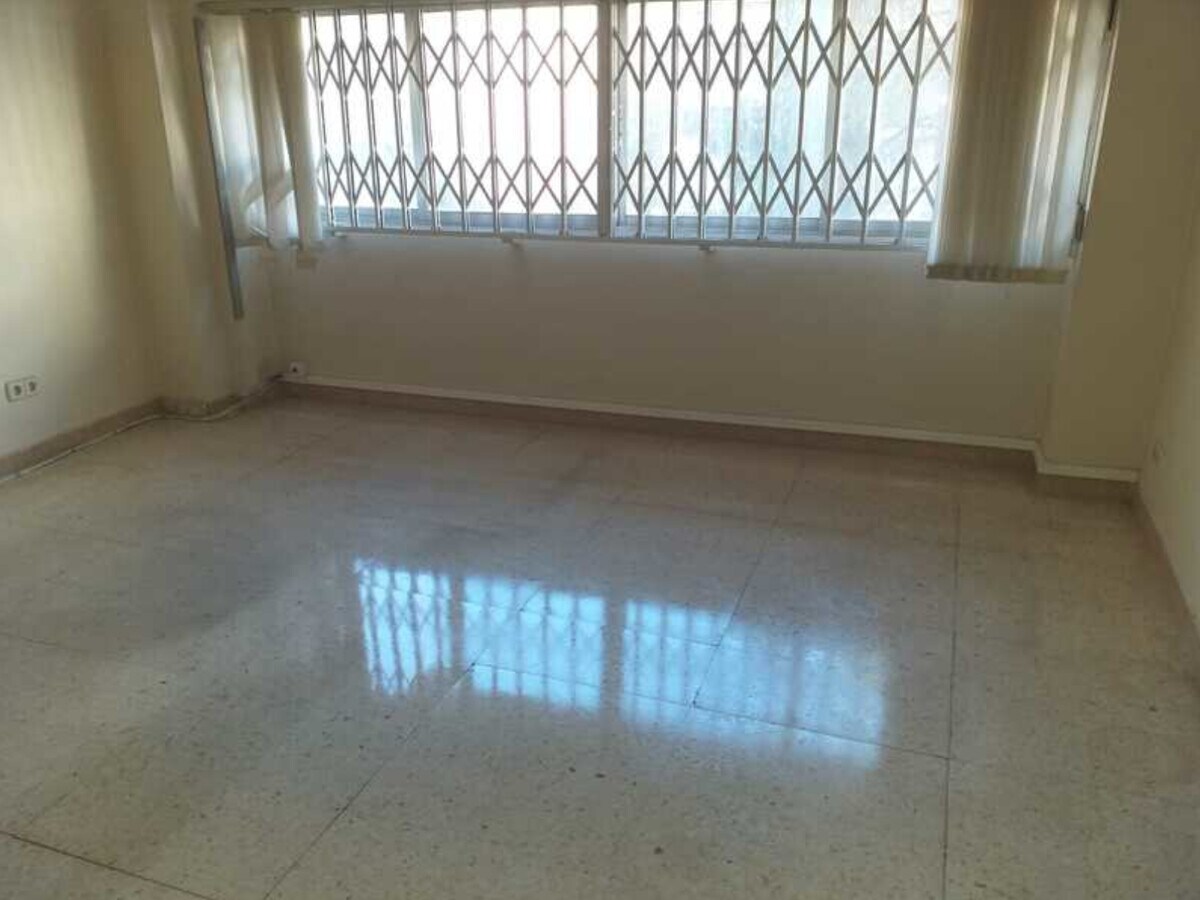 Lleida, LER 25008 - Unit 01 -  - Interior Photo - Image 1 of 7