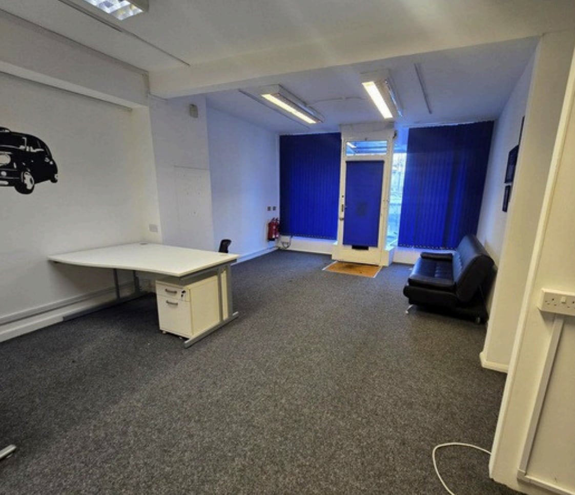 18 Brighton Rd, Worthing to rent Interior Photo- Image 1 of 2