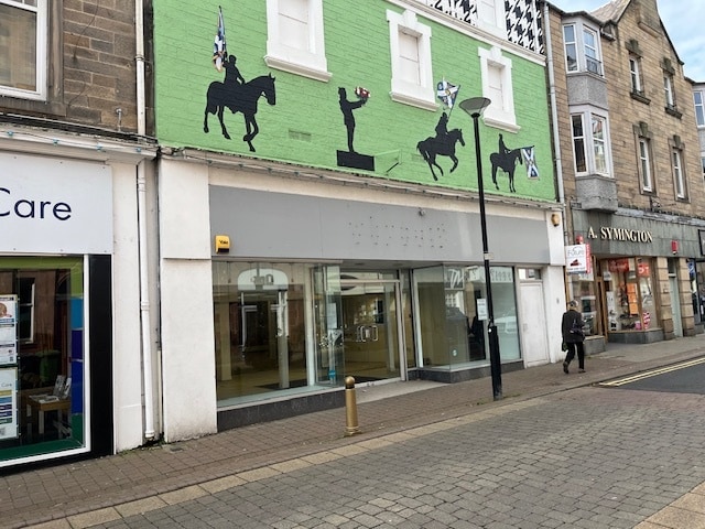 48-50 Channel St, Galashiels to rent - Building Photo - Image 2 of 7