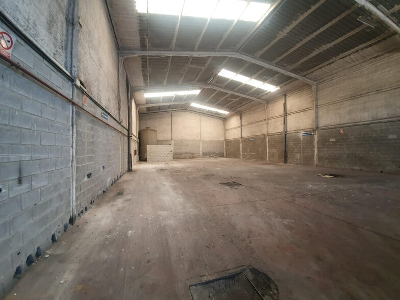 Industrial in Dos Hermanas, Sevilla to rent - Interior Photo - Image 2 of 12