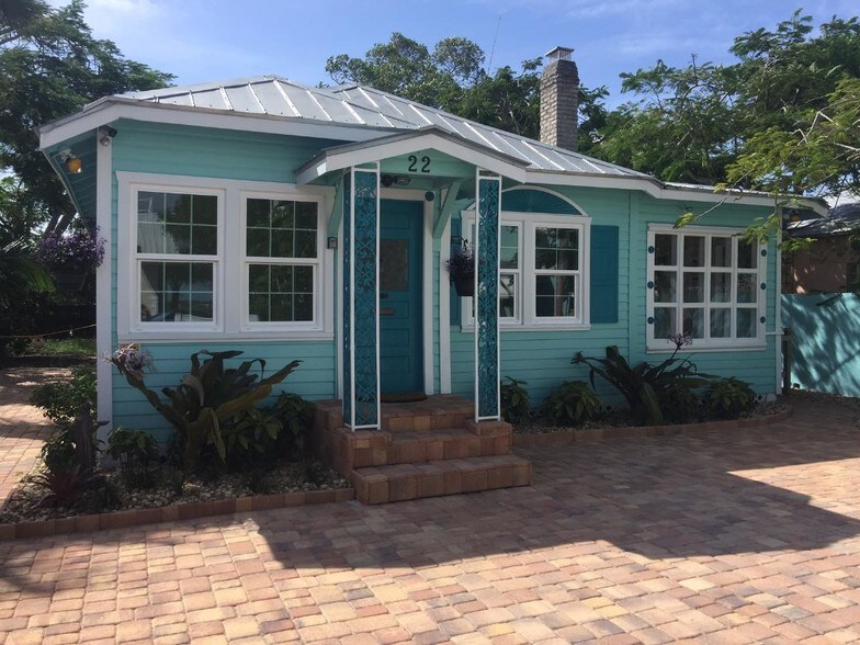 22 SE Seminole St, Stuart, FL for sale - Building Photo - Image 1 of 1