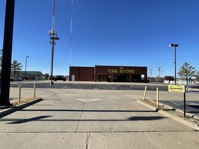 5001 S Shields Blvd, Oklahoma City, OK for sale - Building Photo - Image 1 of 1