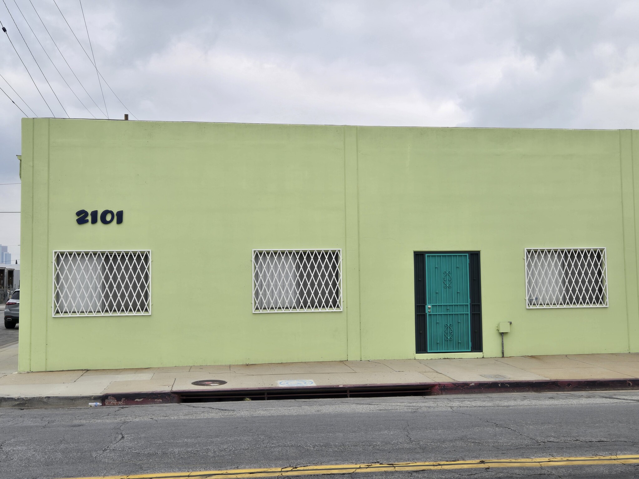 2101 E 37th St, Vernon, CA for sale Primary Photo- Image 1 of 1