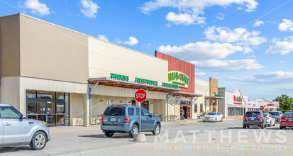 403 N Veterans Pkwy, Bloomington, IL for sale Building Photo- Image 1 of 1