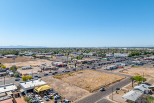 34th Dr & Thomas Commercial Land - Commercial Property