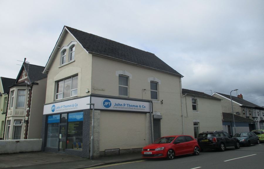 61 Caerleon Rd, Newport for sale - Building Photo - Image 1 of 1