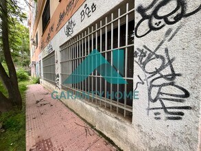 Retail in Cáceres, Cáceres to rent Interior Photo- Image 2 of 7