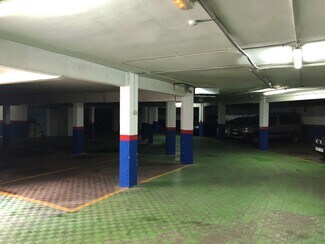 More details for Calle María Zayas, 12, Madrid - Retail to Rent