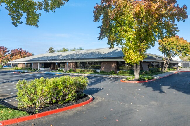 More details for 688-698 Gibraltar Ct, Milpitas, CA - Light Industrial to Rent