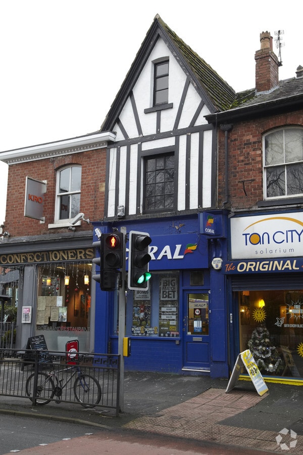 108 Heaton Moor Rd, Stockport SK4 4NZ UK