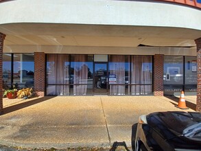 1140 N Westover Blvd, Albany, GA for rent Building Photo- Image 1 of 11