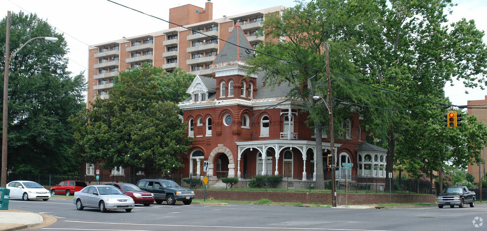 756 Jefferson Ave, Memphis, TN for sale - Primary Photo - Image 1 of 1