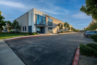 1455 W Park Ave, Redlands, CA for rent Building Photo- Image 2 of 23