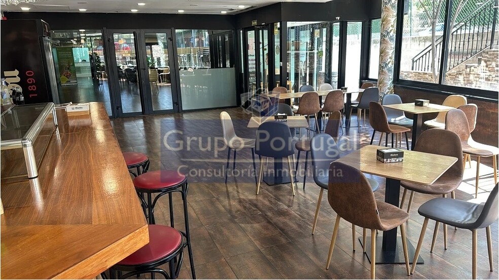 Retail in Móstoles, Madrid to rent - Interior Photo - Image 3 of 7