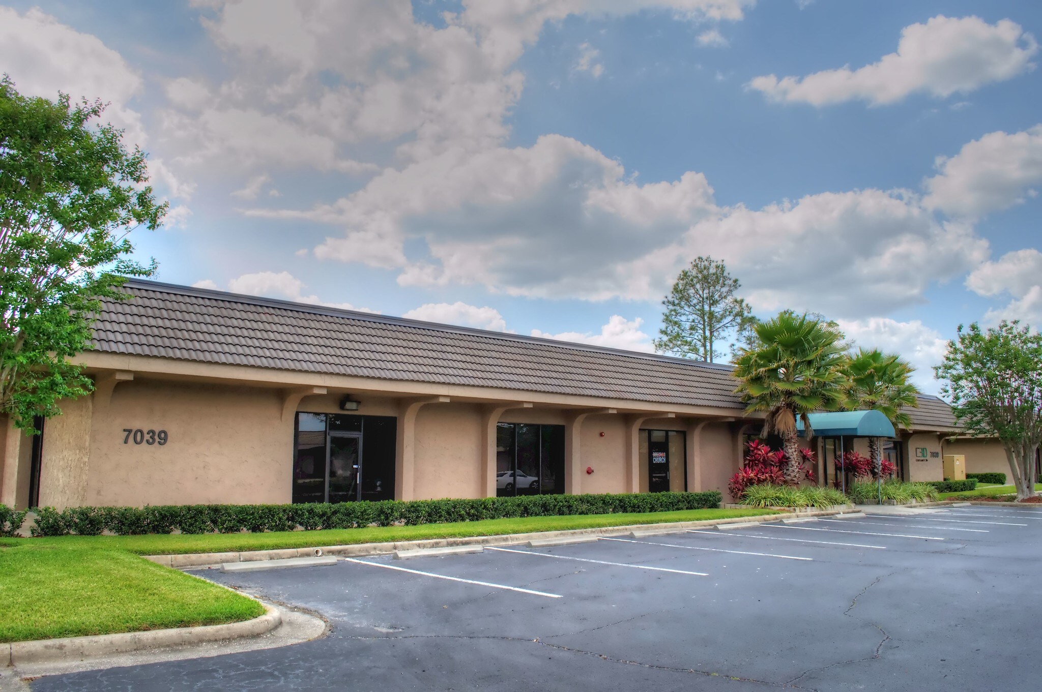 7011 Grand National Dr, Orlando, FL for sale Primary Photo- Image 1 of 1