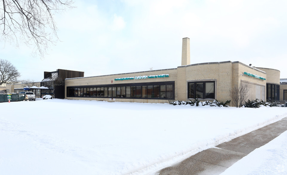 1225-1265 Hartrey Ave, Evanston, IL for rent - Building Photo - Image 1 of 25