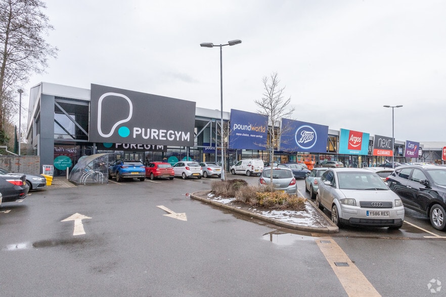 Lockheed Clos, Banbury for sale - Building Photo - Image 1 of 1