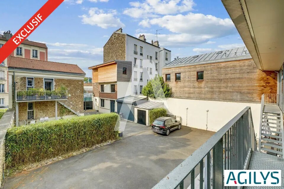 Office in Ivry-sur-Seine to rent Building Photo- Image 1 of 8
