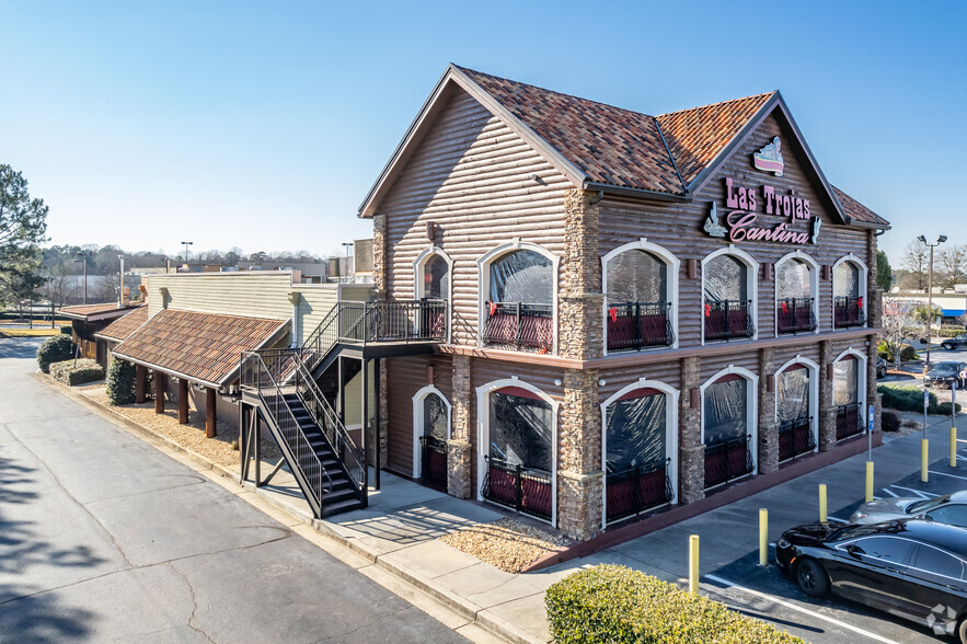 1971 Mount Zion Rd, Morrow, GA for rent - Primary Photo - Image 1 of 5