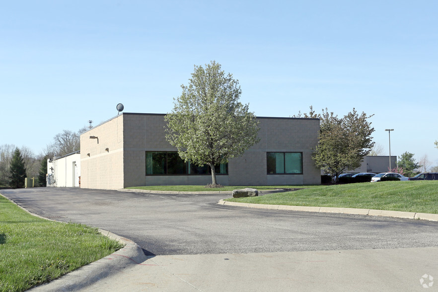 2950 Westway Dr, Brunswick, OH for rent - Primary Photo - Image 1 of 16