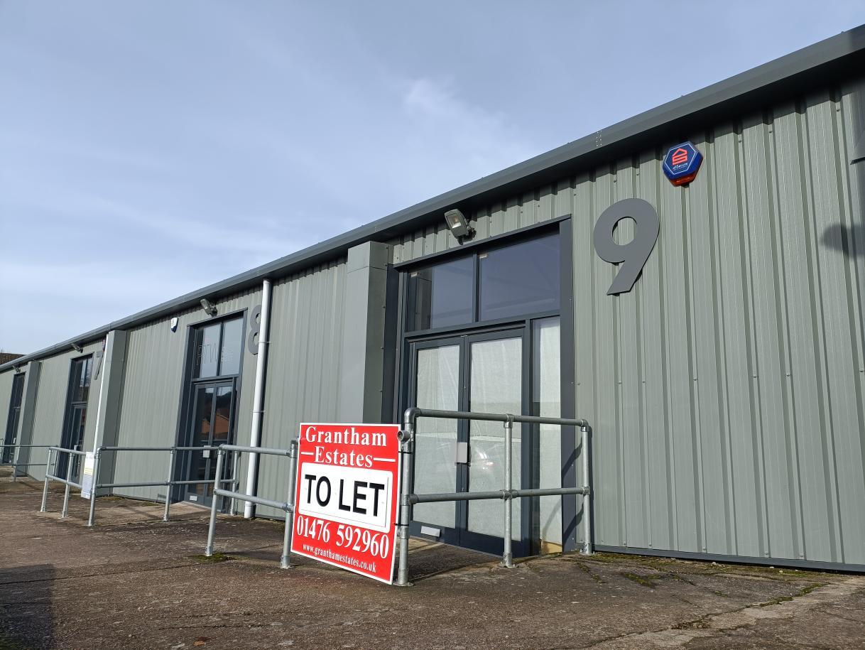 Greyfriars, Grantham to rent Building Photo- Image 1 of 3