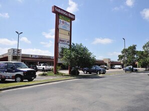 4815-4883 Saratoga Blvd, Corpus Christi, TX for rent Building Photo- Image 1 of 4