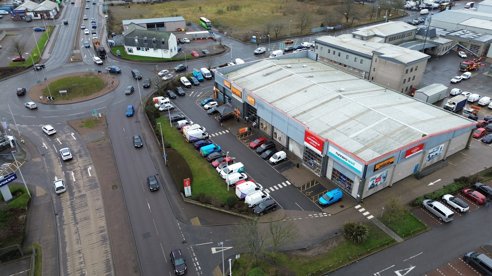 7 Longman Rd, Inverness to rent Building Photo- Image 1 of 4